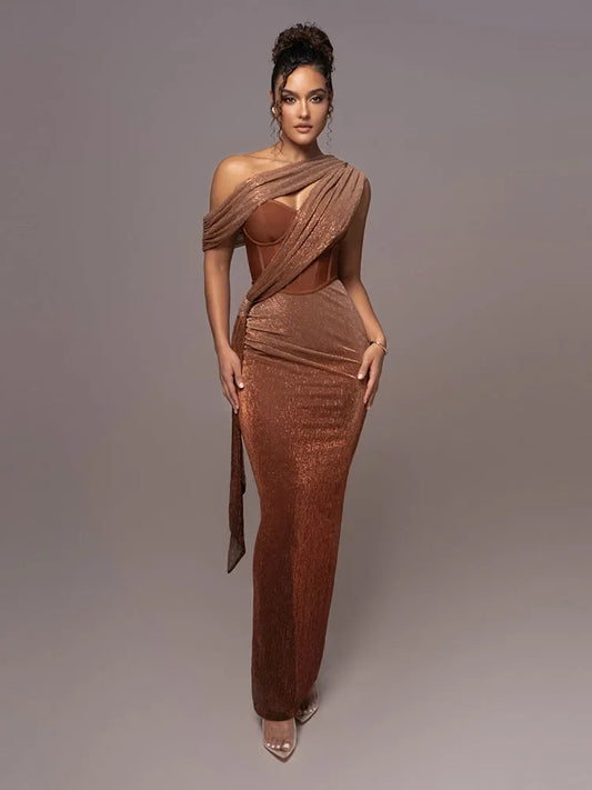 Selma | Dame One Shoulder Aftenkjole med Metallic Finish